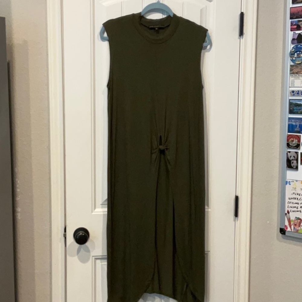 EUC ELITE COLLECTION hi-lo dress. - Picture 3 of 4